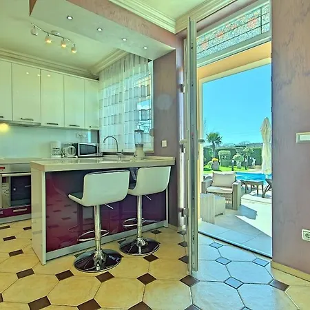 Viki By Briskva 公寓 *