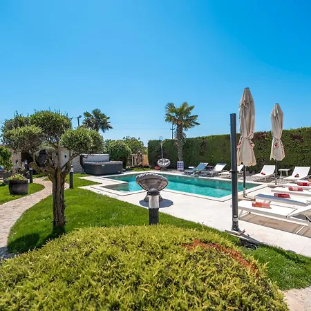 Viki By Briskva Apartmán Poreč