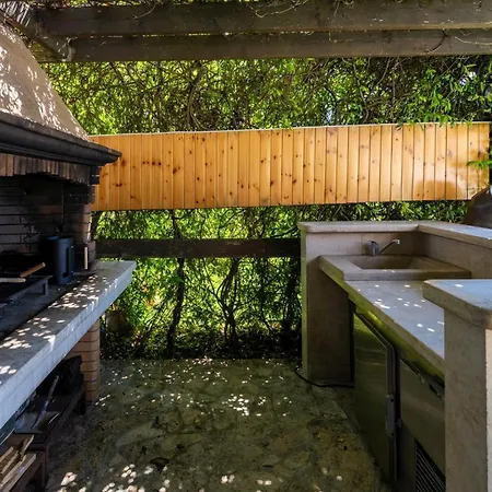 Viki By Briskva Poreč