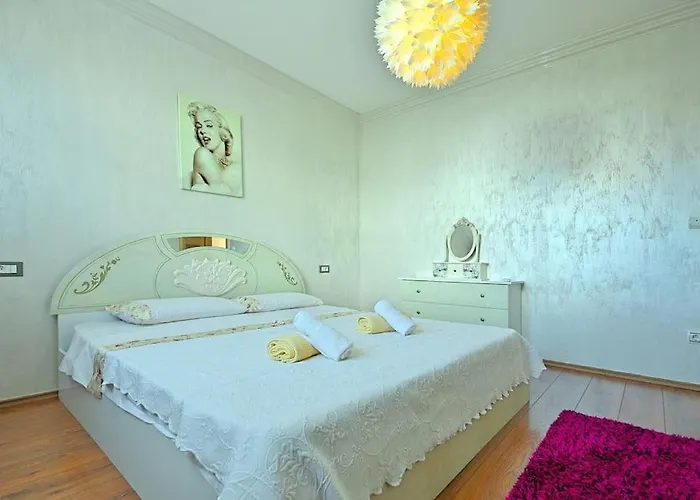 Viki By Briskva 아파트