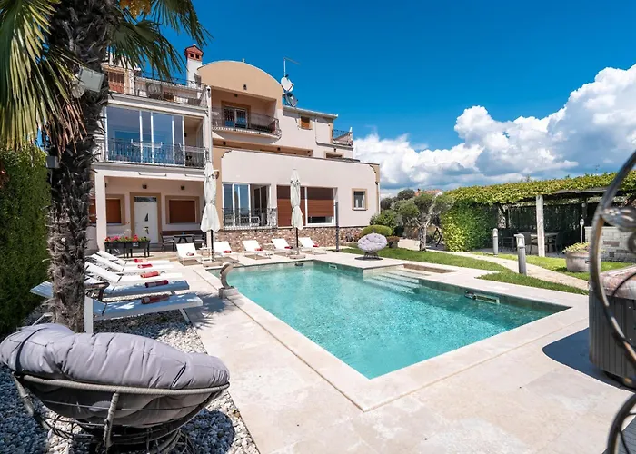 아파트 Viki By Briskva *