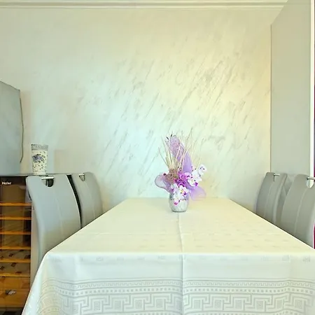דירה Viki By Briskva פורץ